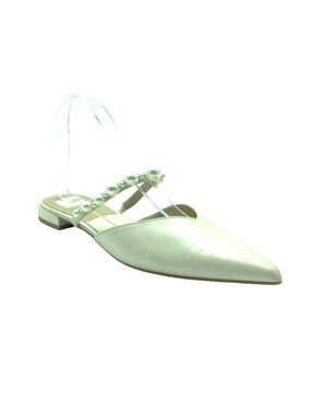 Dolce Vita Slip On Pearl Accent Shoes Size: 8